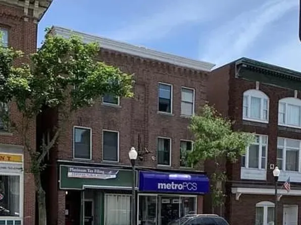 340 Main St APT 2, Southbridge, MA 01550