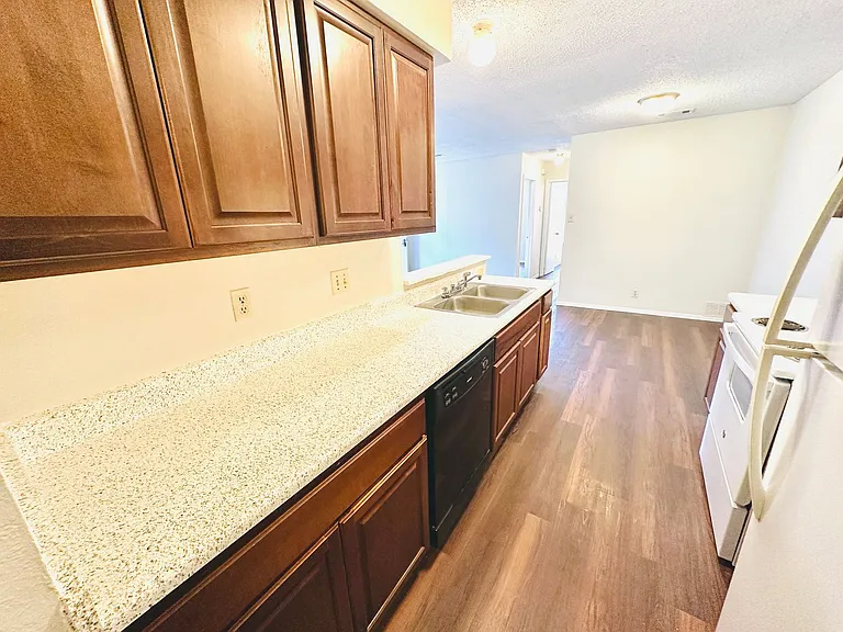 12505 Turtle Rock Rd — Photo 3