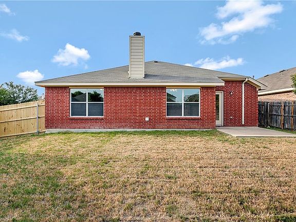 5th image of 4844 Ambrosia Dr