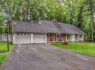 16 Westwood Dr, Jamestown, NY
