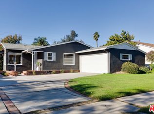 11830 Tiara St, Valley Village, CA 91607