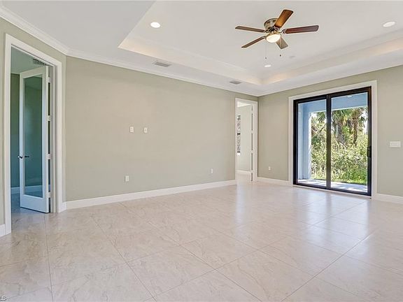 4th image of 4372 56th Ave NE