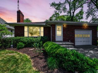 2330 Vivian Rd, Monroe, MI 48162