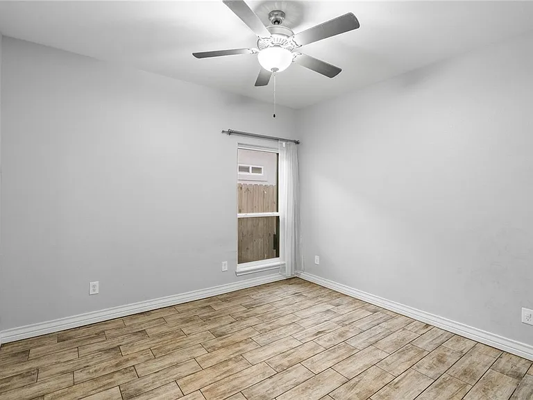 7813 Iron Man Dr — Photo 21