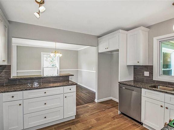 3rd image of 6432 Nall Ave