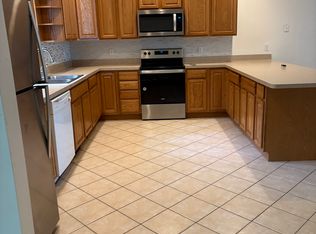 55 Middle Ave #55, Shelton, CT 06484