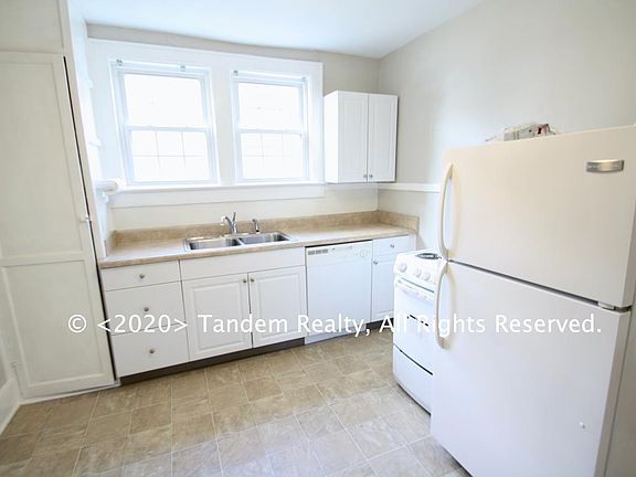 1602 16th Ave S Apt 2 (2)_05132020