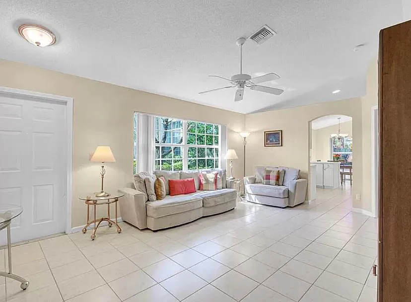 2 bed, 1500 sqft, $2,850 — Photo 4