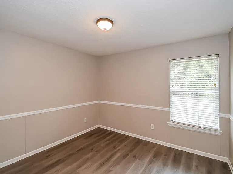 1299 Summit Oaks Dr E — Photo 12