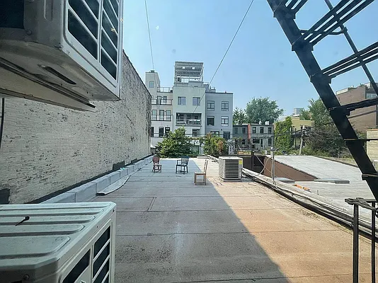 Rented by Arché Nest | media 19