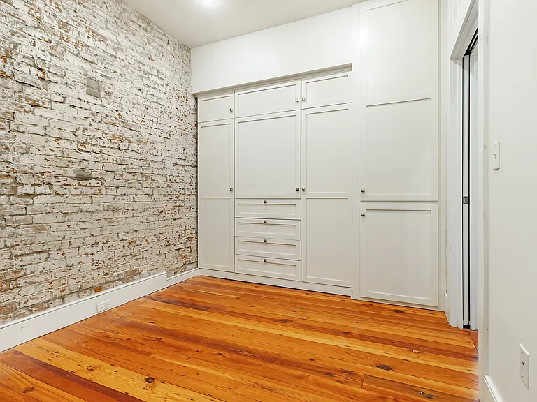Bedroom Built-ins