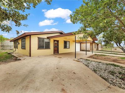 3003 Las Lomas St, Rio Grande City, TX, 78582