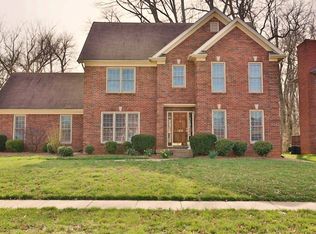 1408 Autumn Ridge Rd, Lyndon, KY 40242