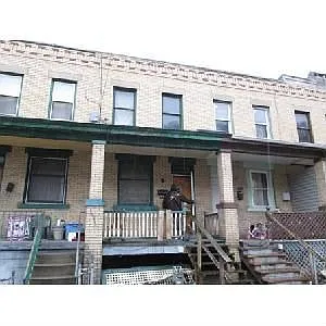 903 Ridge Ave photo 1