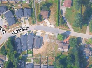 3508 Highland Dr, Coquitlam, BC V3E 3H2