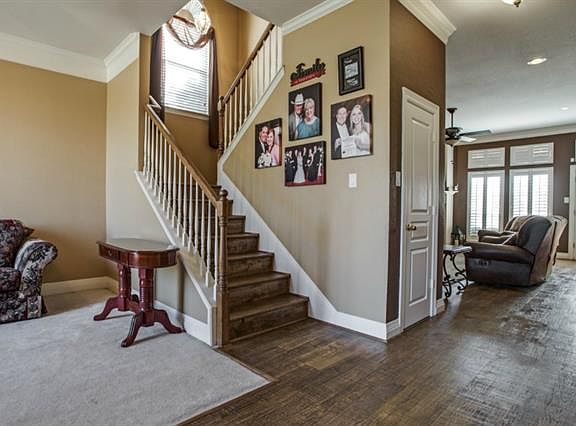 3rd image of 2128 Argyle Dr