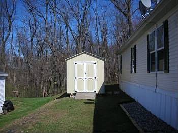 2nd image of 1009 Redwood Ct