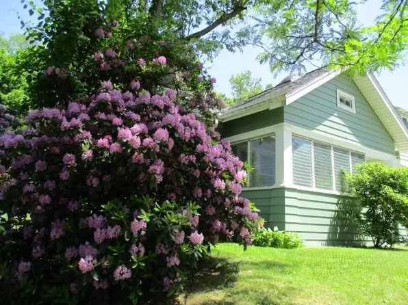11 Bond St, Binghamton, NY 13903