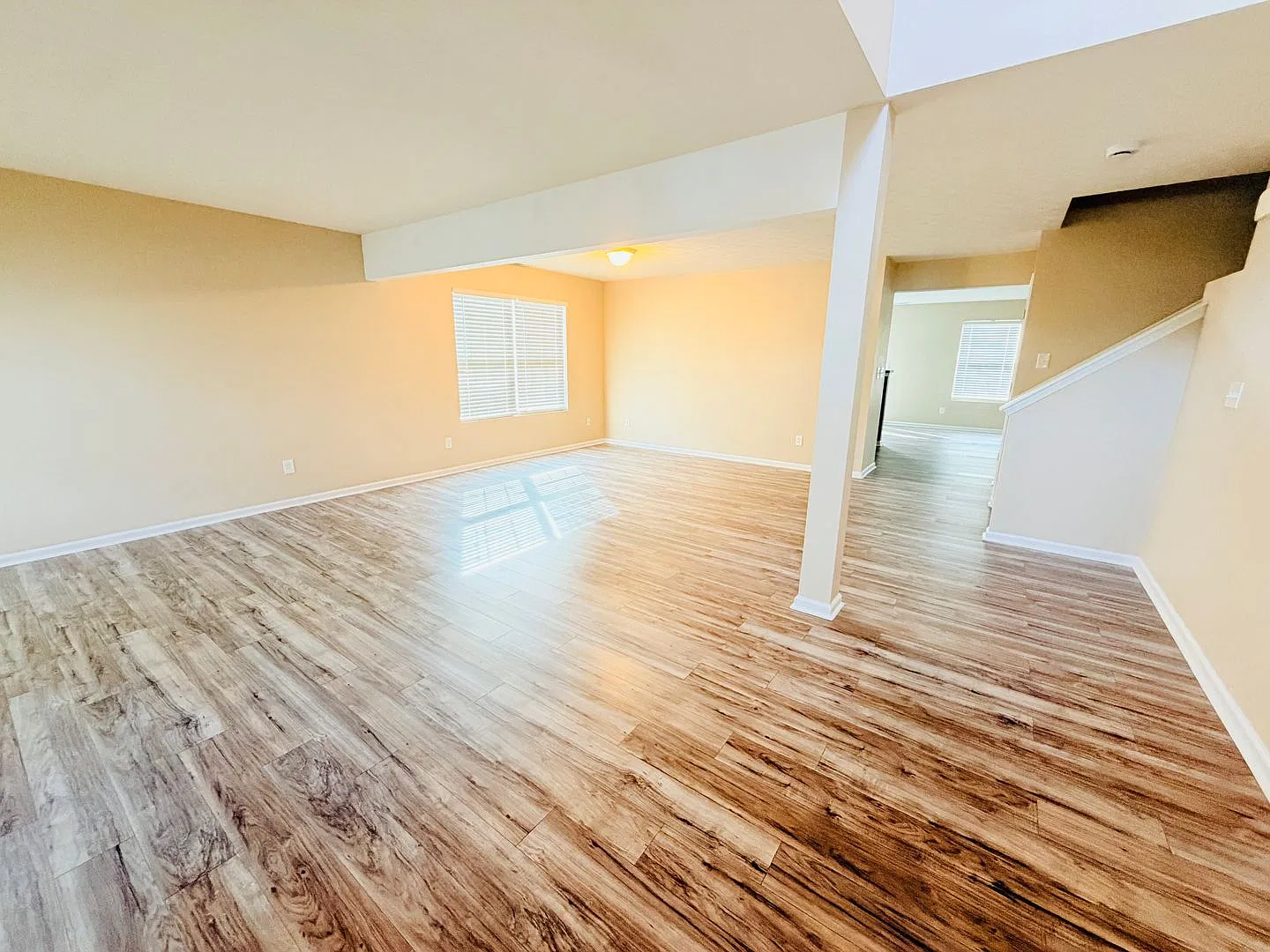 Now Showing: 5 Bedroom/3 Bathroom Home Located At 1883 Creekstone Dr. In Columbus, In — Photo 2