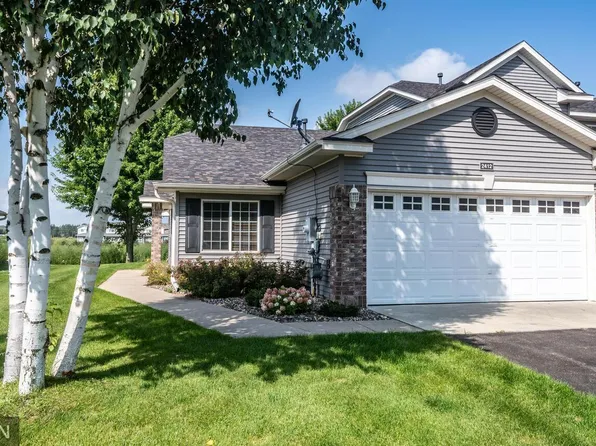 2412 Cotton Ln, Northfield, MN 55057