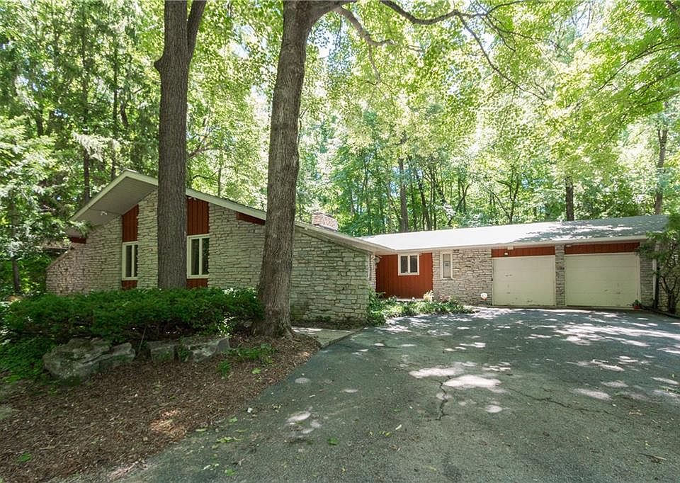 1st image of 4611 Berkshire Ln