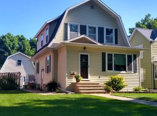 116 Water St SW, Sleepy Eye, MN 56085