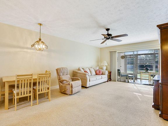 5th image of 6531 SE Federal Hwy APT S104