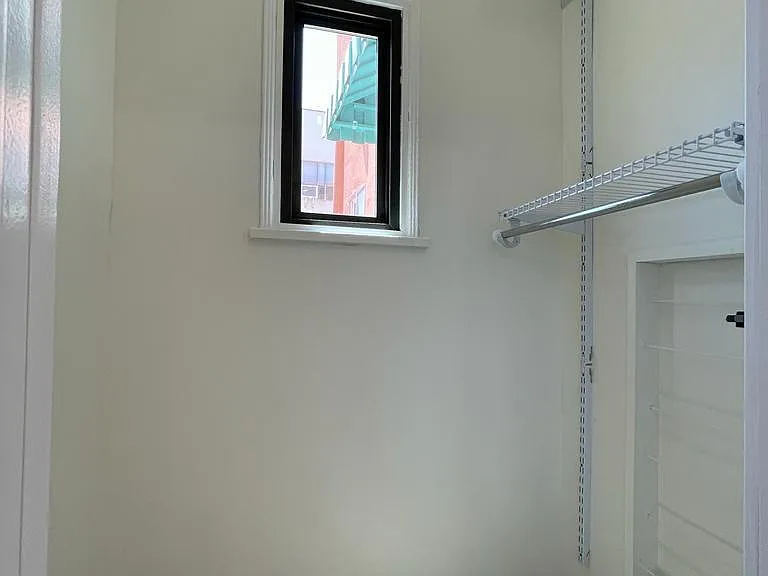 326 N Ogden Dr #1/2 — Photo 15