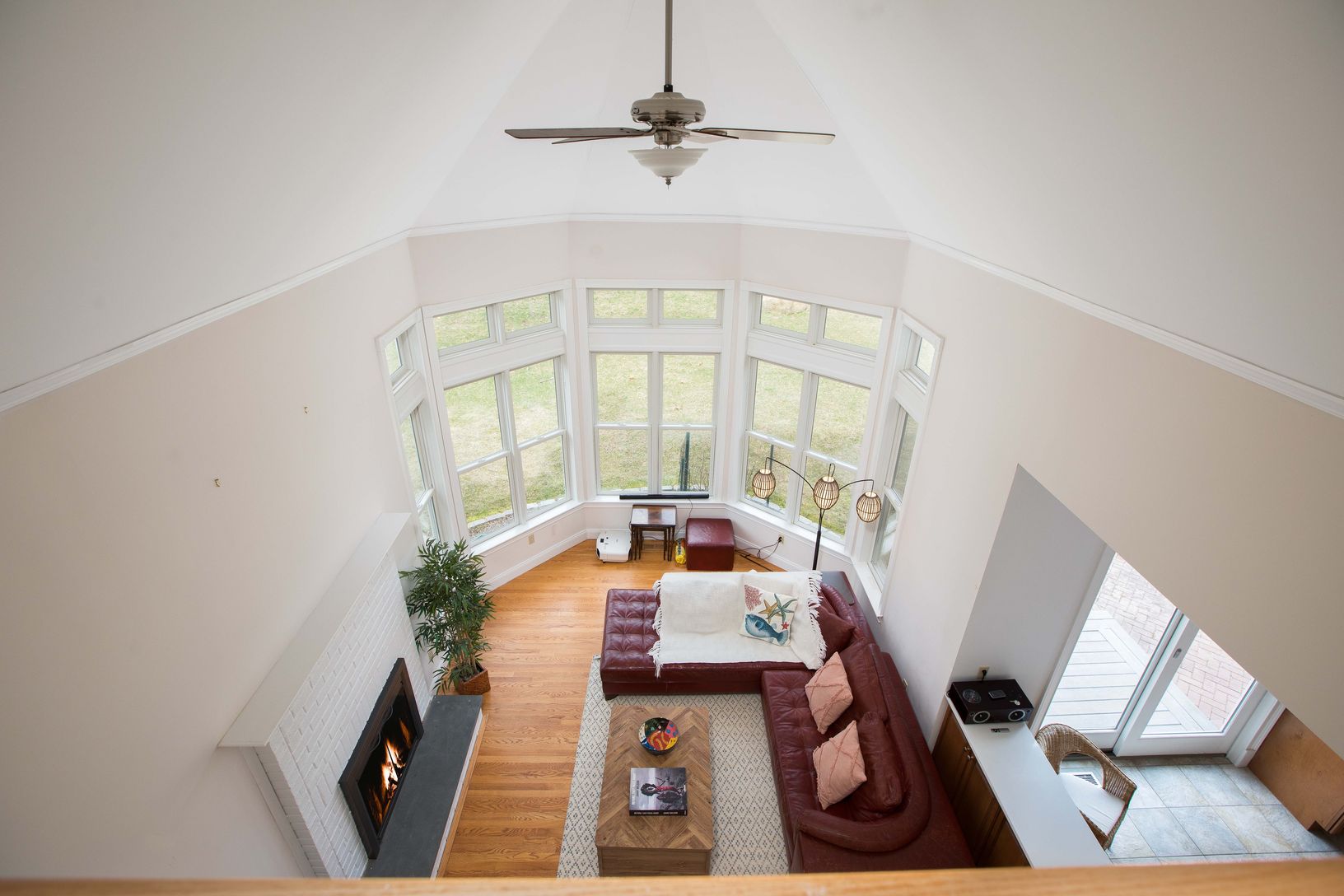  Very Tall Ceilings
