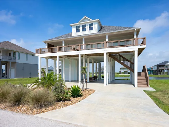 3717 Biscayne Beach Rd, Port Bolivar, TX 77650