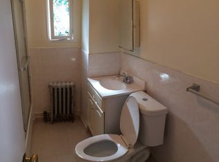 2549 12th St, Astoria, NY 11102
