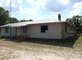 1340 NE 140th St, Citra, FL 32113