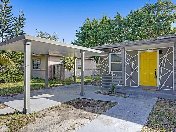 3rd image of 16065 NE 9th Pl #0