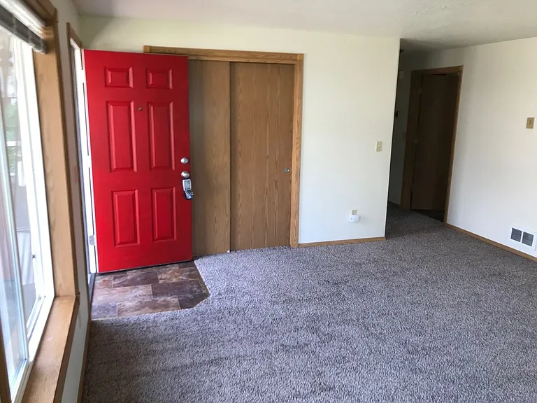 1802 C St — Photo 10