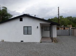 2800 Duranes Rd NW, Albuquerque, NM 87104