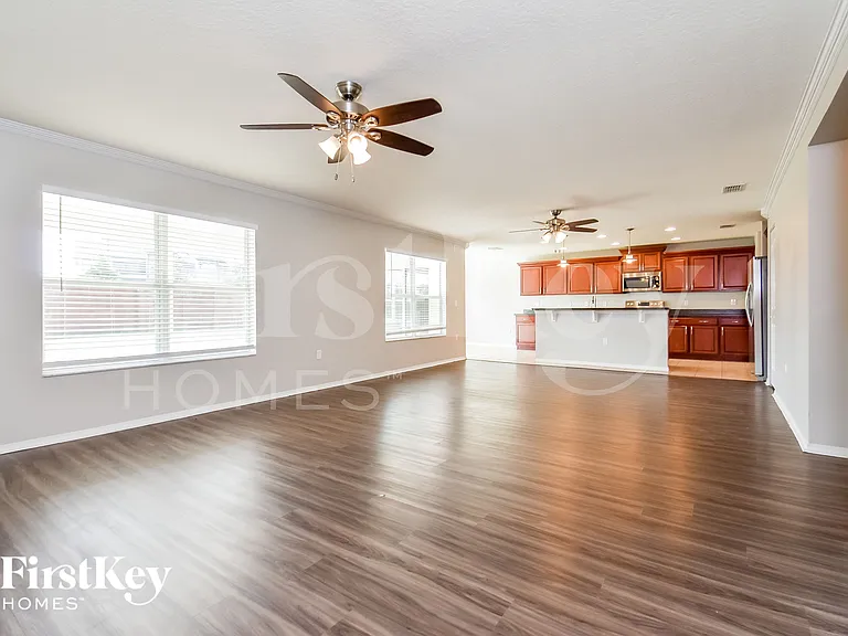 13509 Laranja St — Photo 3