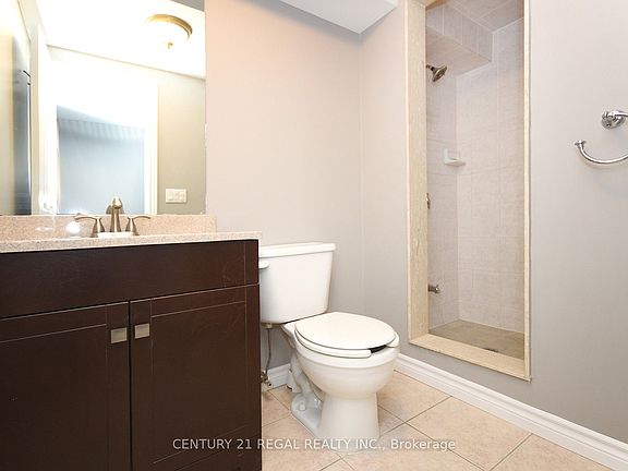 5th image of 25 Monte Carlo Dr #Basement