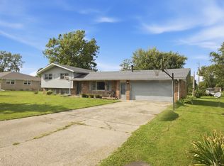 1040 Radio Ln, New Castle, IN 47362