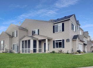 3840 Abercrombie Ln, Stillwater, MN 55082