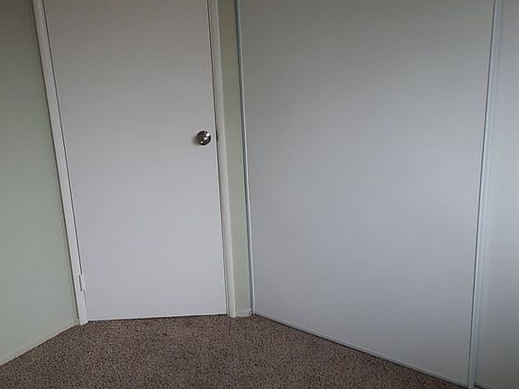 5th image of 16214 Inglewood Ave APT E