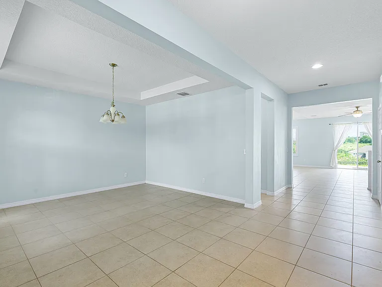 1452 Cabot Dr — Photo 9