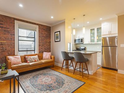 21-68 35th St #2H, Astoria, NY, 11105