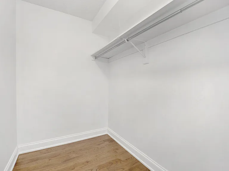 10 E Ontario St #3412 — Photo 14