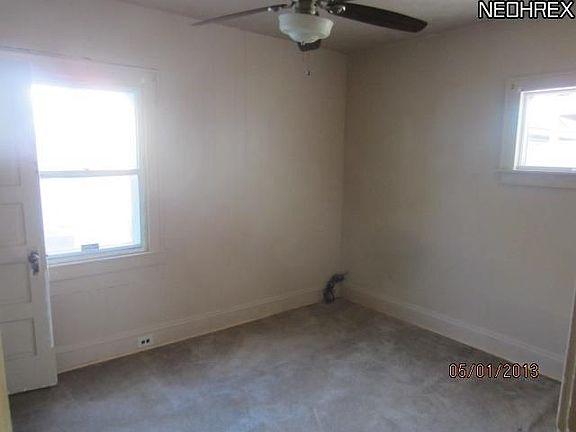 5th image of 3510 Trowbridge Ave