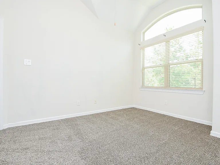 71 Aventura Pl — Photo 35