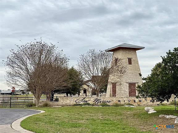 2nd image of 108 River Lakes Ln