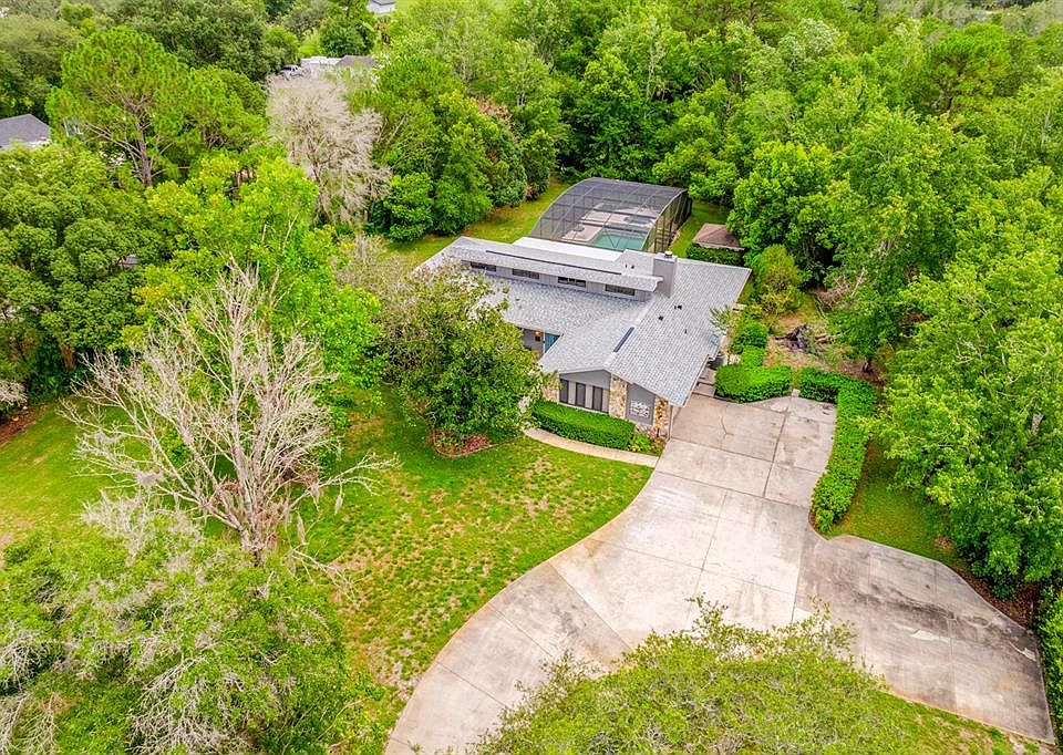 1st image of 155 E BAHAMA ROAD