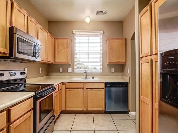 5th image of 5338 W Albeniz Pl