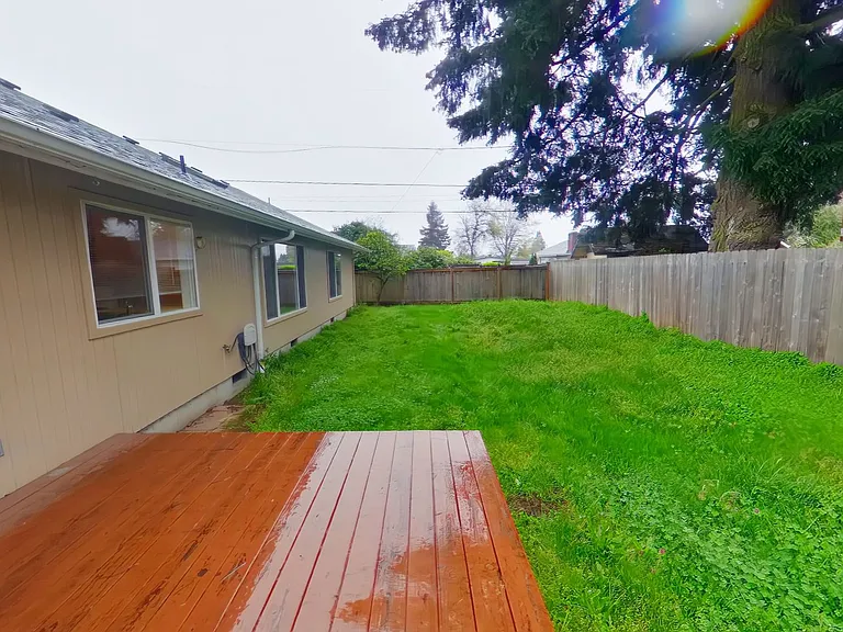 2310 Snelling Dr — Photo 2