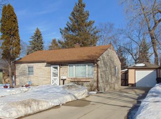 2728 S 68th St, Milwaukee, WI 53219